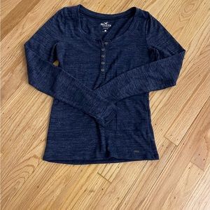 Hollister shirt